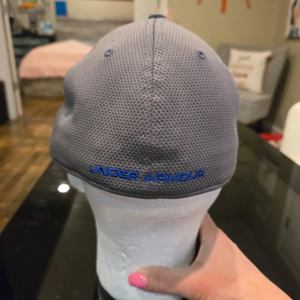 MENS UNDER ARMOUR BASEBALL CAP